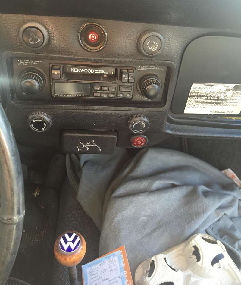 Is That The Original Stereo? Also, That Shift Pattern On The Ashtray Is Wicked